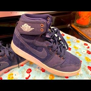 Nike AIKO retro quilted sneakers